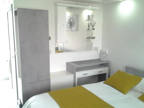 Lady Charlotte Guest Rooms