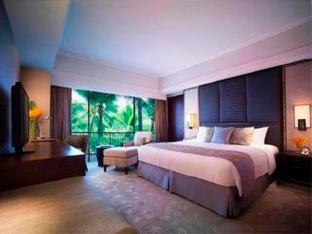 Shangri-La's Mactan Resort & Spa