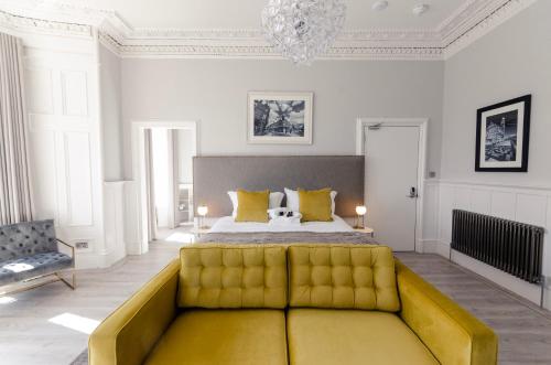 Sweeney Apartments And Rooms