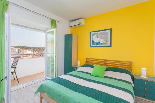 Apartments Makarska