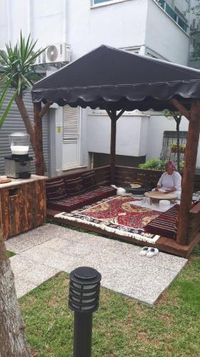 Kleopatra Ramira Hotel