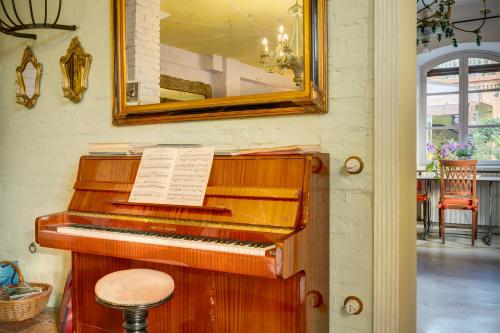 Villa La Favorita B&B