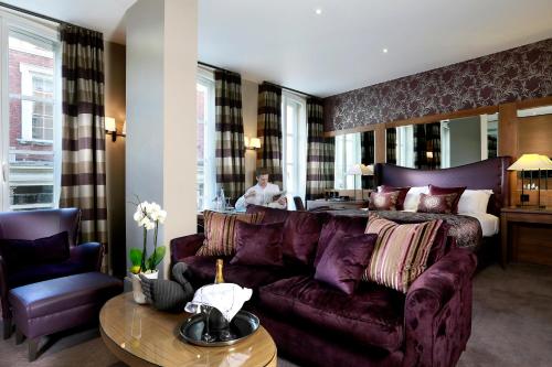 Macdonald Windsor Hotel