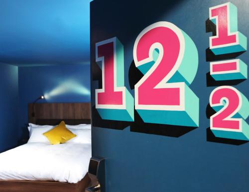 New Globe hotel