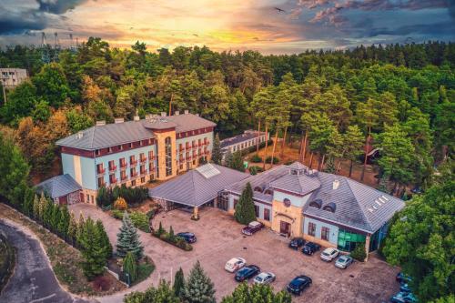 4 Pory Roku Restauracja I Nocleg