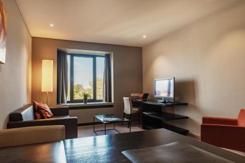 Aparthotel Castelnou