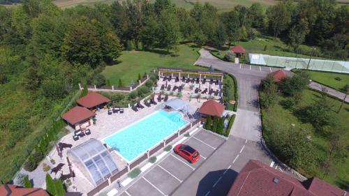 Villa & Restaurant Sedra