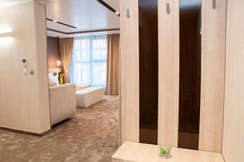 Family Hotel Business Club