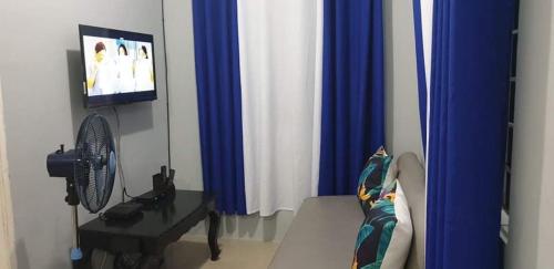 Apple Transient House