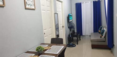 Apple Transient House