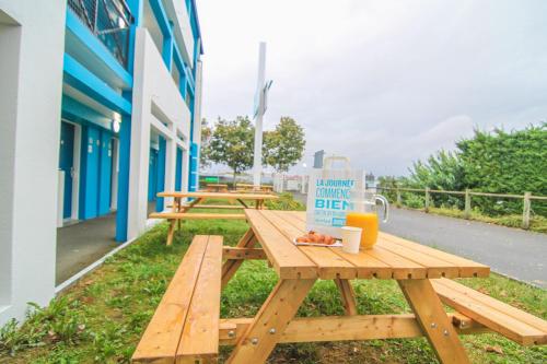 Kyriad DIRECT Poitiers - Gare du Futuroscope