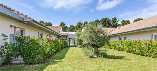 Kyriad Residence Cabries - Plan de Campagne