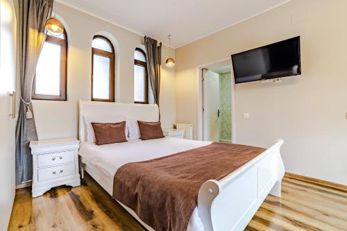 Yael Luxury Apartments 2
