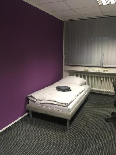 Hostel-Hamm by Geronimo