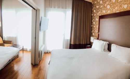 Clarion Paris CDG Airport