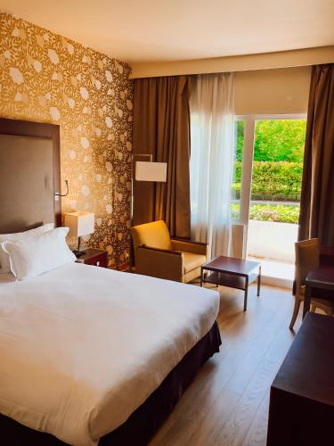 Clarion Paris CDG Airport