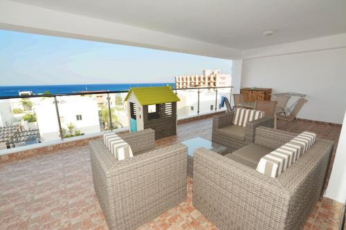 Seafront Protaras Apartments