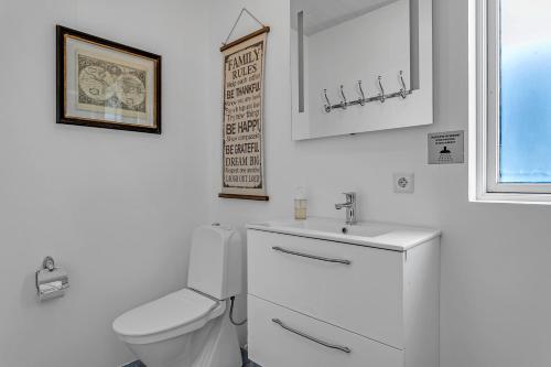 Vatnsholt - Guest House