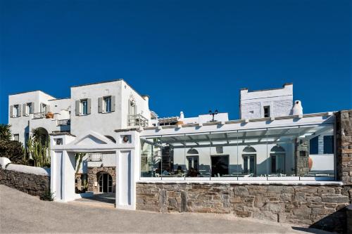 Parian LIthos Residence