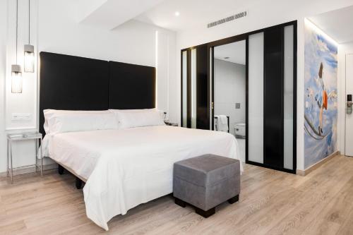 Urban Anaga hotel