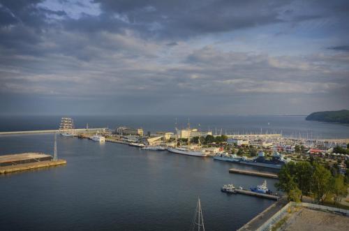 Sea Towers