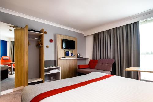 Holiday Inn Express London - Stansted Airport