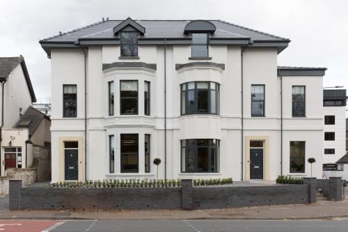 Park Lane Aparthotel
