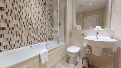 Macdonald Burlington Hotel