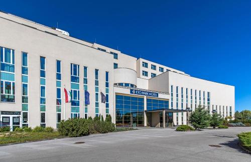 Eto Park Hotel
