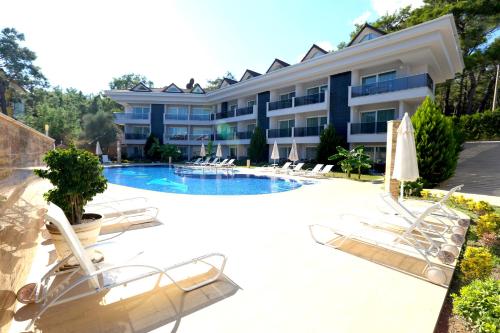 Truemar Hotels & Suites