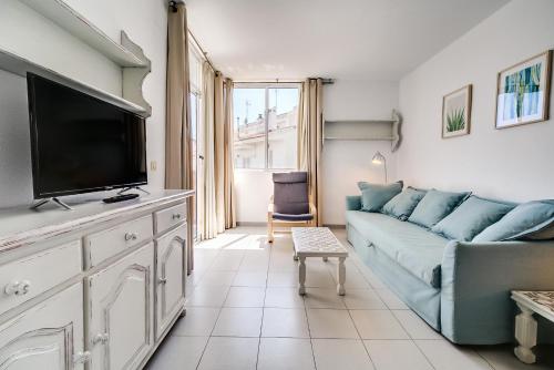 Hauzify I Apartaments Sot del Morer