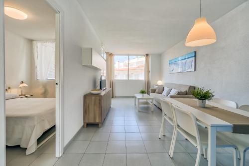 Hauzify I Apartaments Sot del Morer