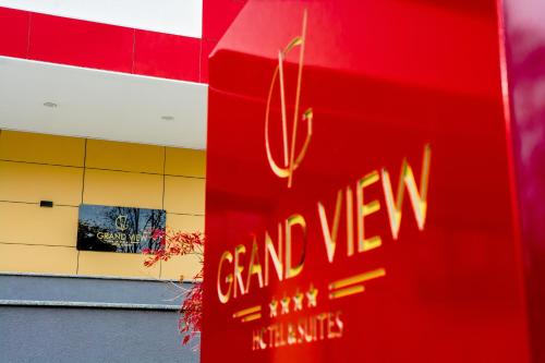 Grand View Hotel & Suites