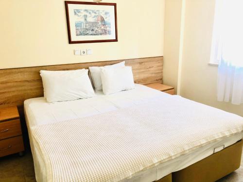 Ten Apart Hotel