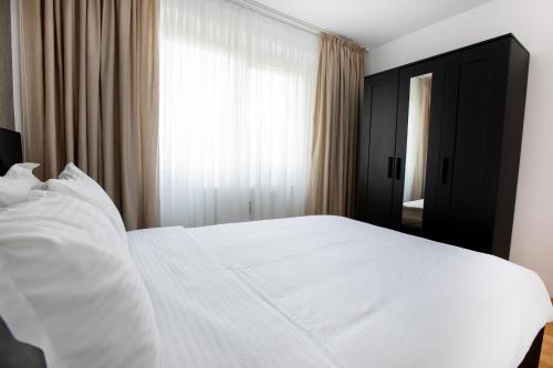 Arcul de Triumf Residence