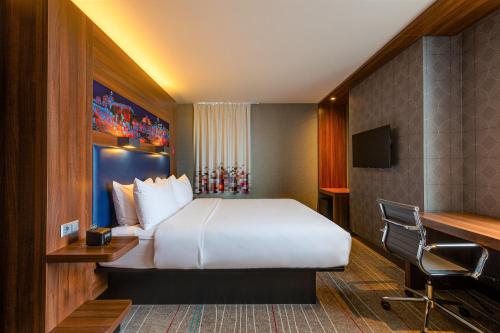 Sky Loft Hotel Kyiv by Rixwell
