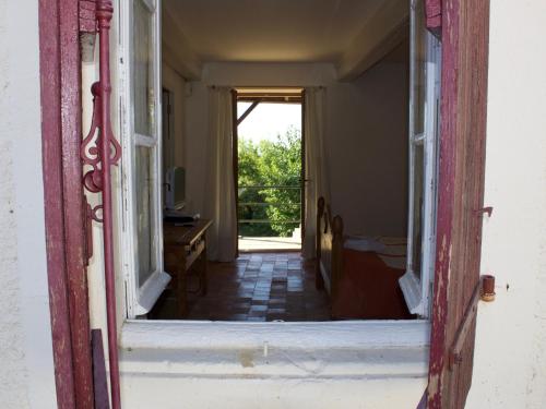 Ancient Ecole