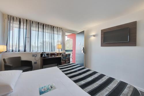Kyriad Bordeaux Merignac Aeroport