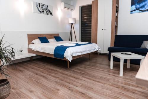 Puzzle Apartments & Studios