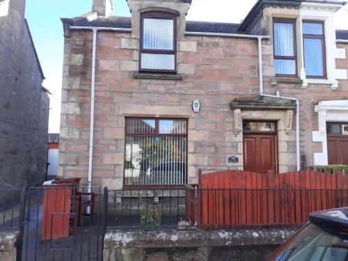 Tay Villa Bed And Breakfast