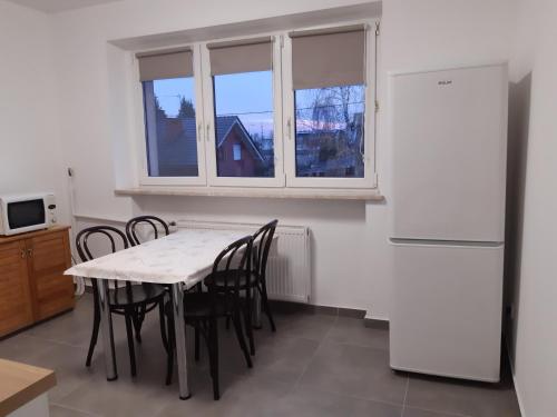 Kwatery Pracownicze Mira