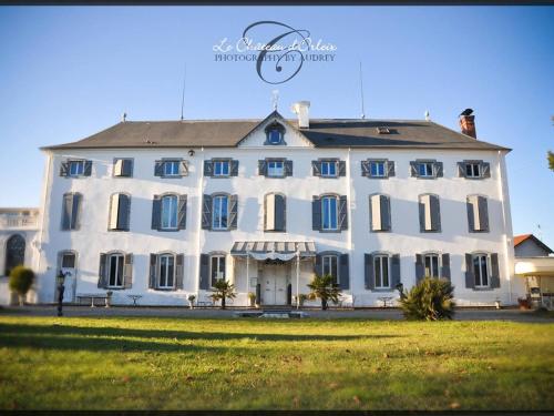 Le Chateau D'Orleix