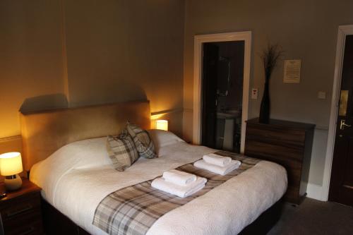 Royal Oak Inn