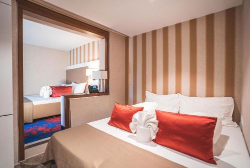 My Home Hotel