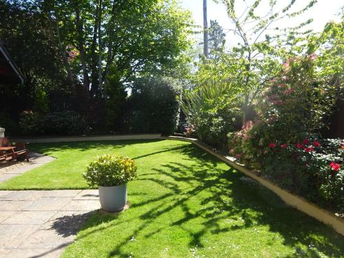 Culliss House Bed & Breakfast