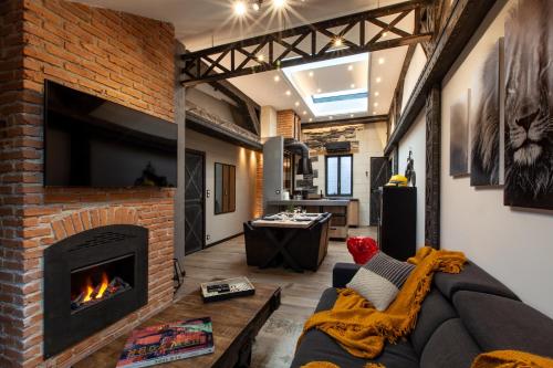 O'LUXURY 49 PREMIUM LOCATION ANGERS