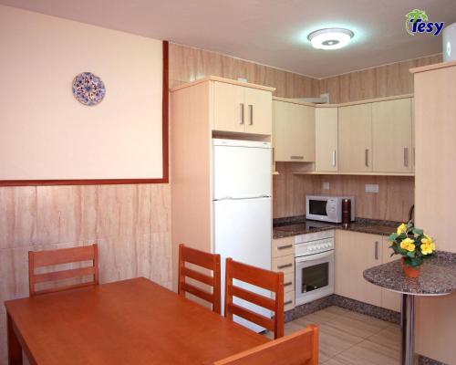 Apartmentos Tesy II