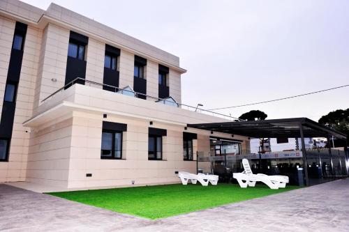 Hotel 6 Bis