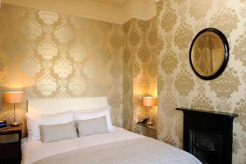 Brooks Guesthouse