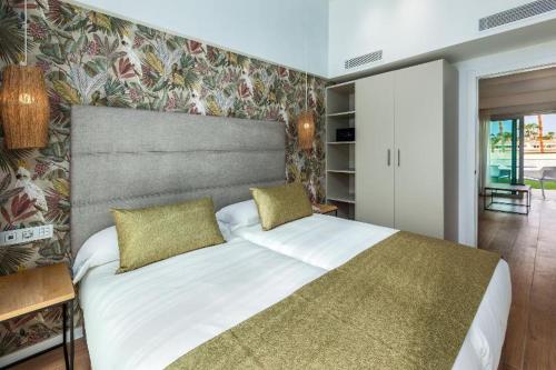 Kumara Serenoa by Lopesan Hotels